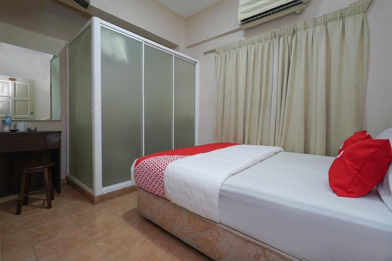 Hotel 91 Kajang Town Exterior photo